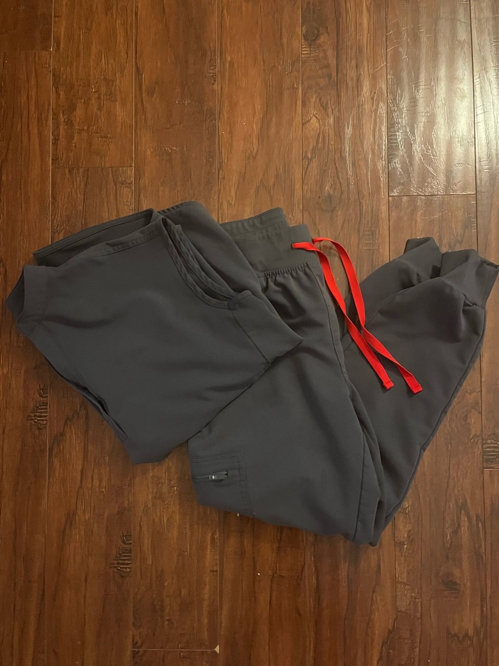 Figs Charcoal Gray Set